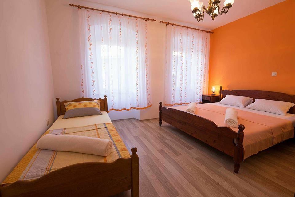 Apartmani Pod Nehajem Senj  Luaran gambar