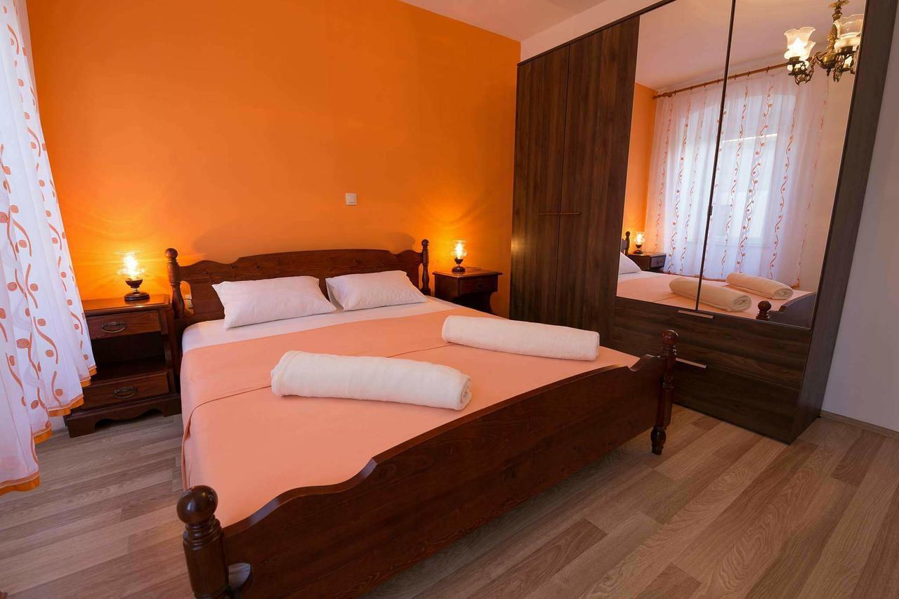 Apartmani Pod Nehajem Senj  Luaran gambar